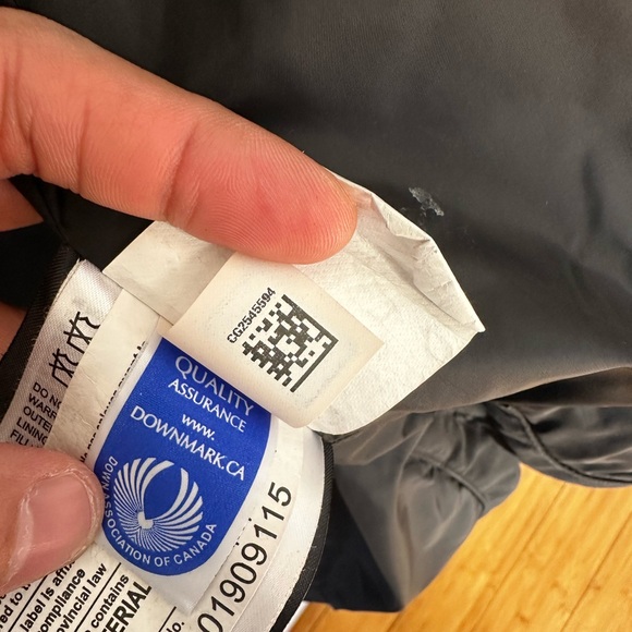 Canada Goose MacMillan Black Puffer Jacket with Hood and Front Zipper - Picture 7 of 8